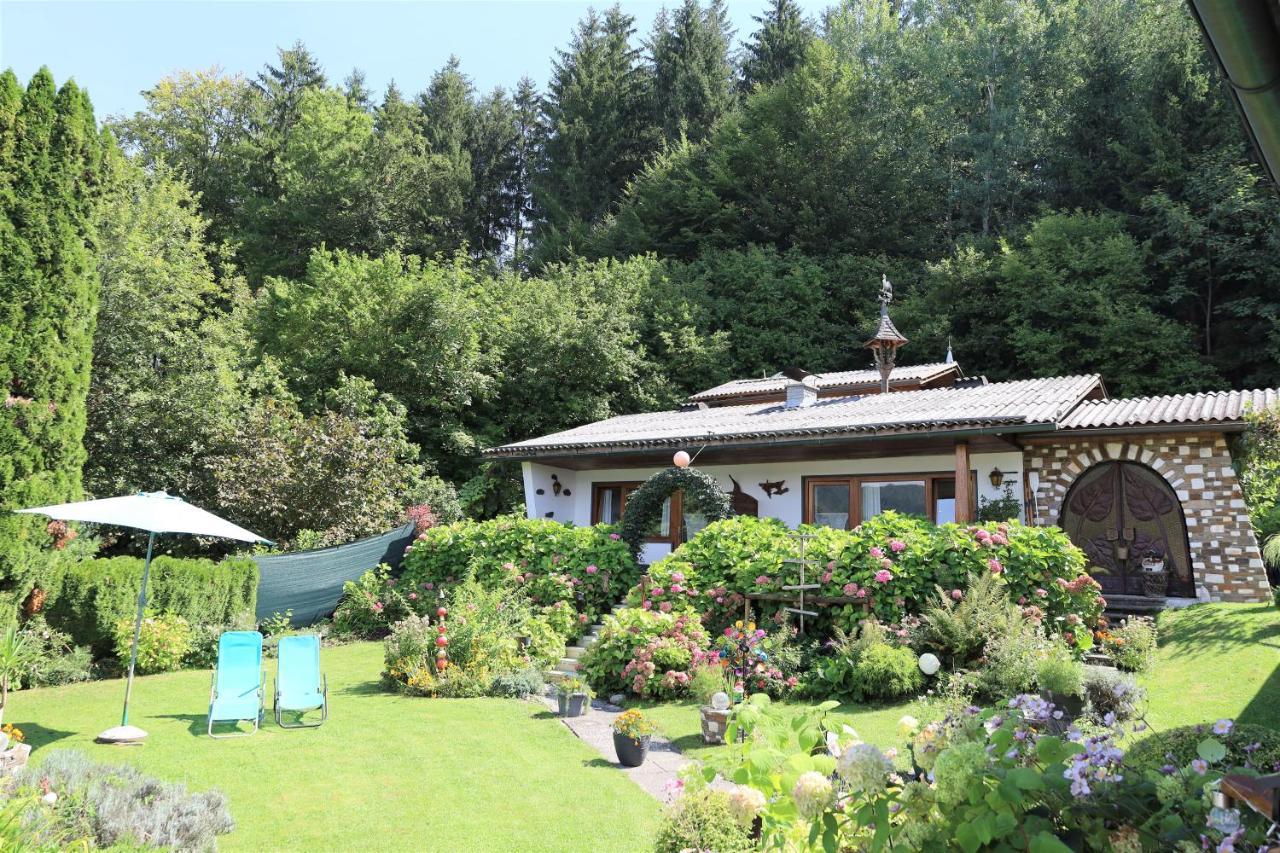 Ferienwohnung Schellander Privatstrand Фельден-ам-Вёртер-Зе Экстерьер фото